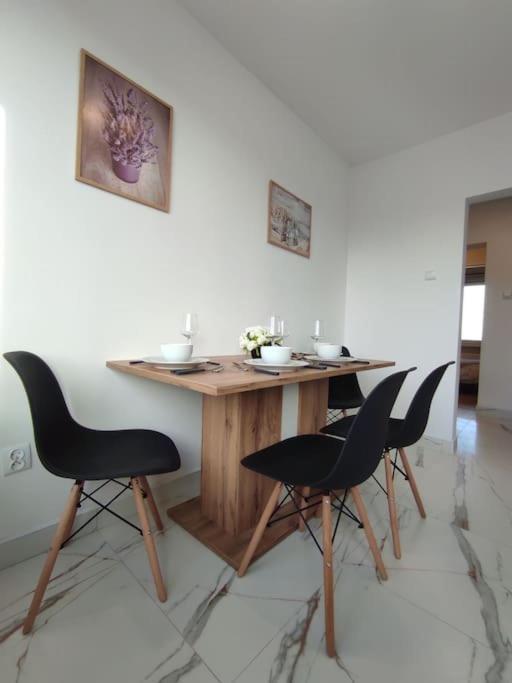 ***Santorini Apartament*** - 40M² ✓ Rybnik  Esterno foto
